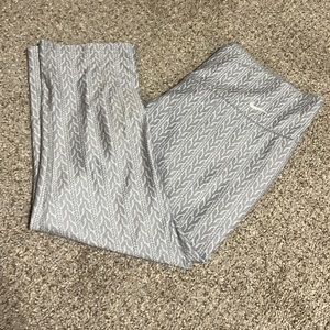 Nike leggings